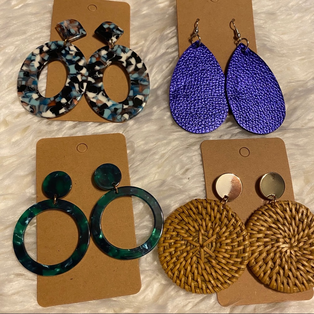 W - Lot of 4 pair of statement earrings new